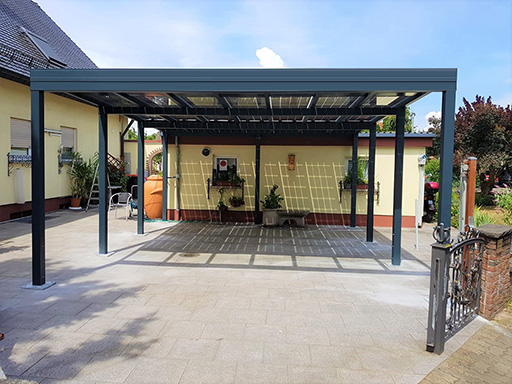 Carport mit Glasdach